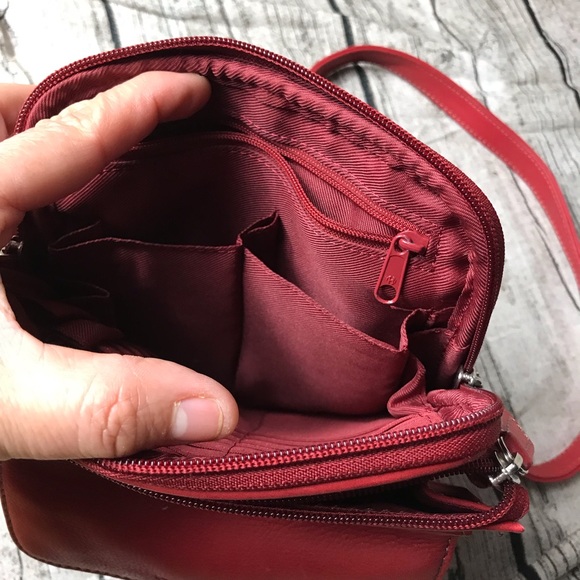 fossil red crossbody bag - Picture 5 of 5